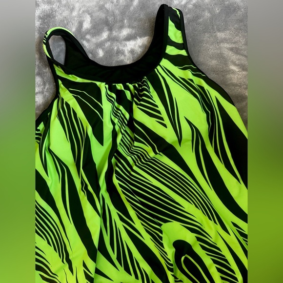 Modlily Brand New Size Medium Bathing Suit Set: Neon Green Patchwork Tankini Set - Picture 4 of 10